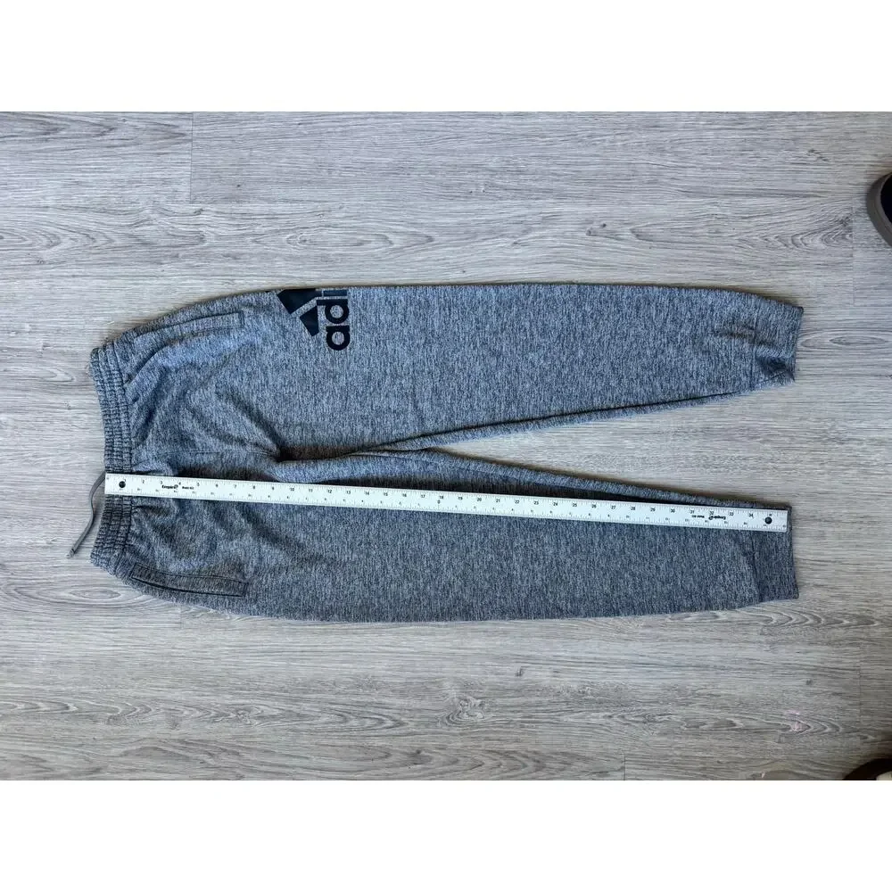 adidas comfortable versatile